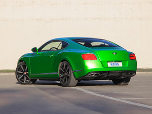 2014款4.0T GT V8 S 尊贵版 左后45度