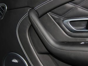 20144.0T GT V8 S F g