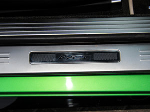 20144.0T GT V8 S F g