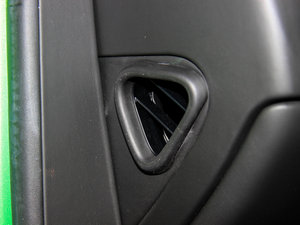 20144.0T GT V8 S F g