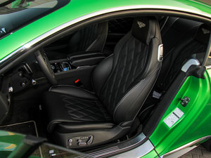 20144.0T GT V8 S F {