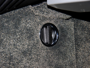 20144.0T GT V8 S F g