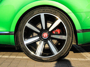 20144.0T GT V8 S F ^