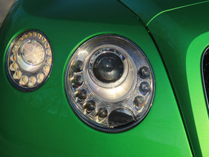 20144.0T GT V8 S F ^