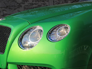 20144.0T GT V8 S F ^