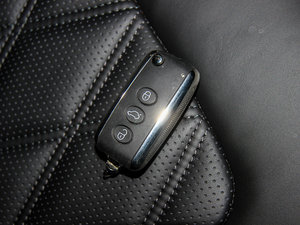 2014款4.0T GT V8 S 尊贵版 车钥匙