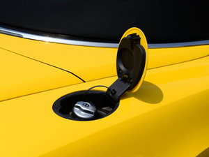 20144.0T GT V8 S ˜ʰ w