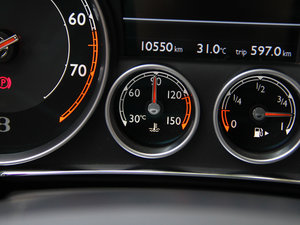 20144.0T GT V8 S ˜ʰ п؅^