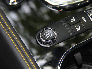 20144.0T GT V8 S ˜ʰ п؅^