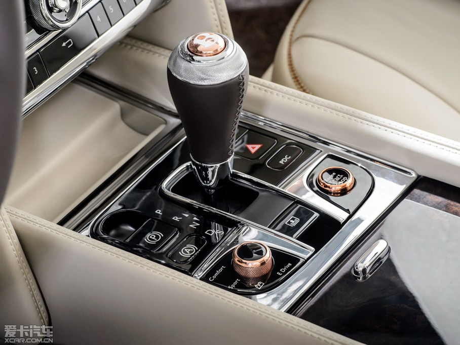 2014Ľ Hybrid Concept