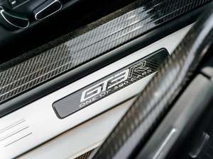 2015款4.0T GT3-R 空间座椅