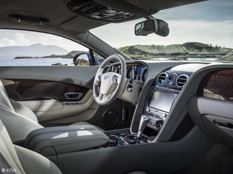 2016W 4.0T GT V8 S ˜ʰ