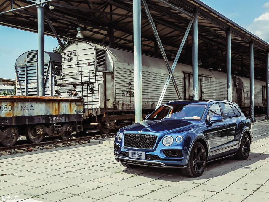 2018Խ Black Edition