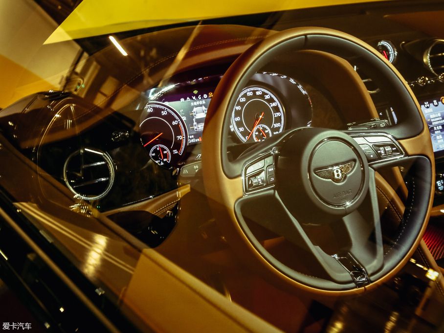 2018Խ Black Edition