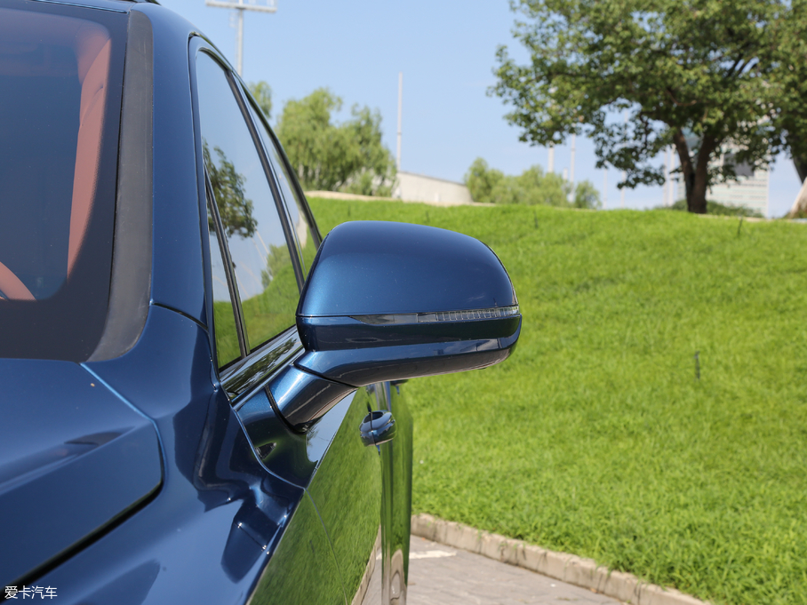 2018Խ Black Edition