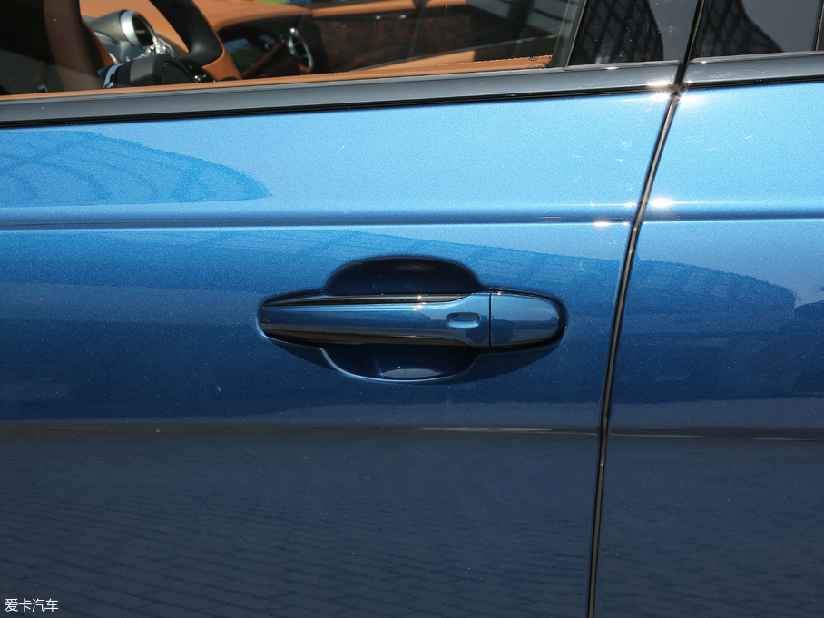 2018Խ Black Edition