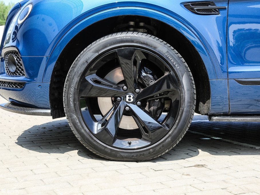 2018Խ Black Edition