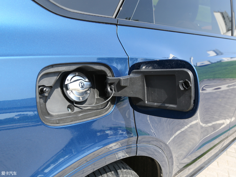 2018Խ Black Edition