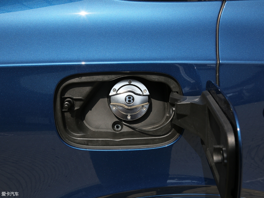 2018Խ Black Edition