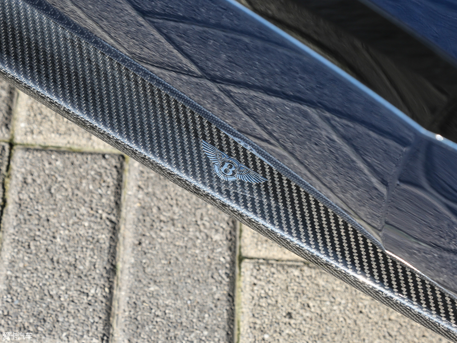 2018Խ Black Edition