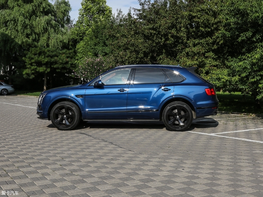 2018Խ Black Edition