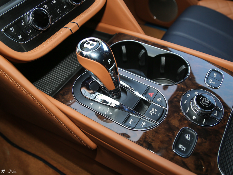 2018Խ Black Edition