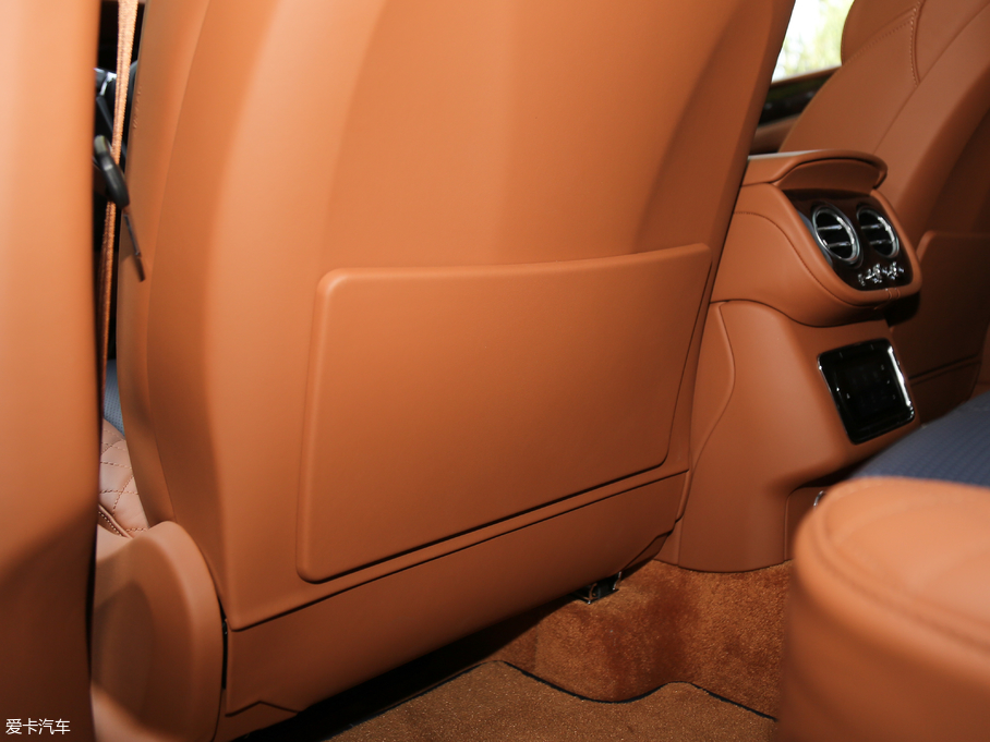 2018Խ Black Edition