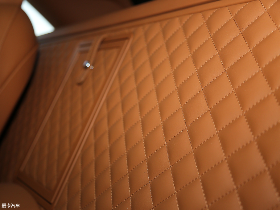 2018Խ Black Edition