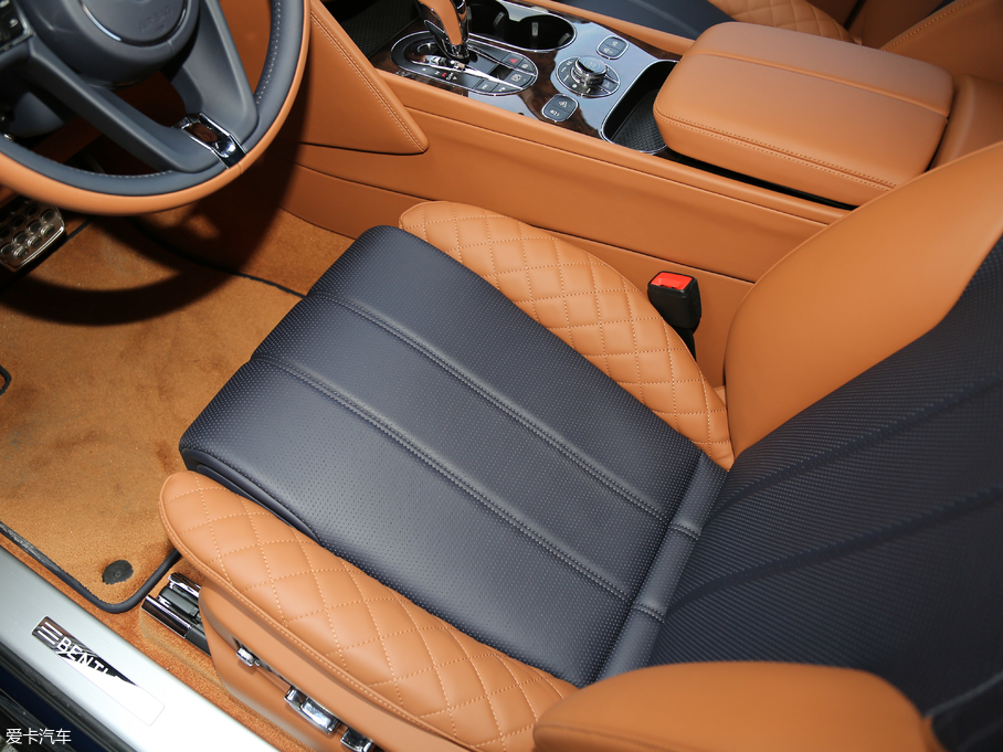 2018Խ Black Edition