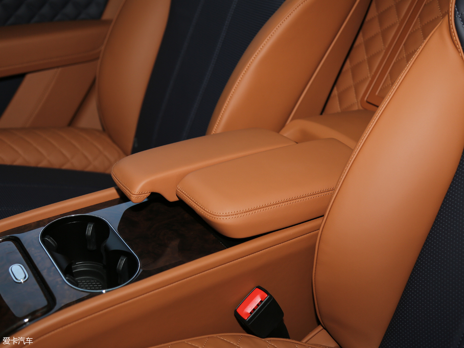 2018Խ Black Edition