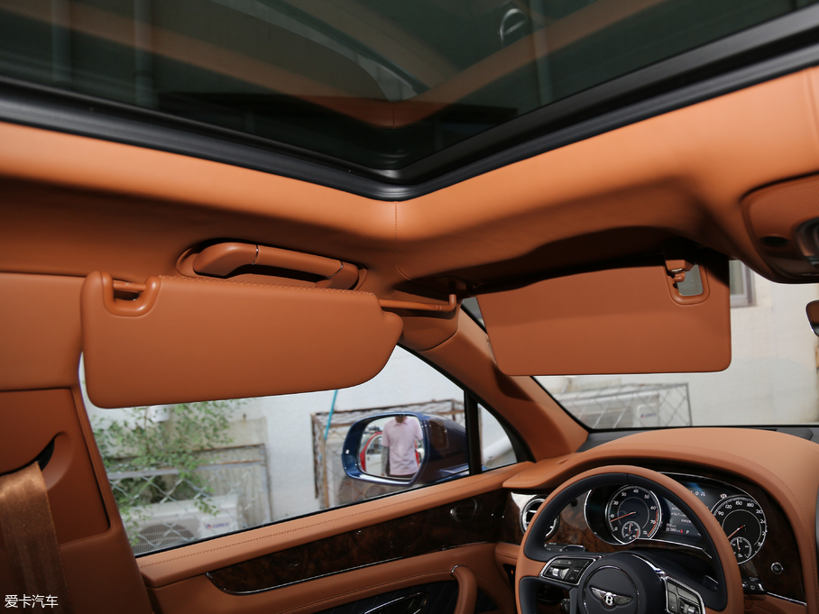 2018Խ Black Edition