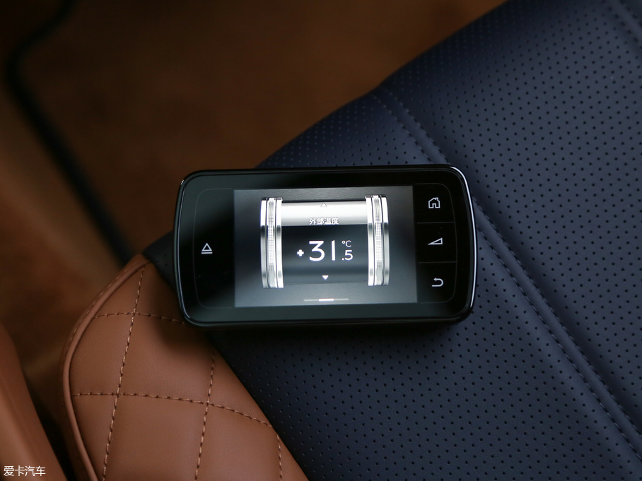 2018Խ Black Edition