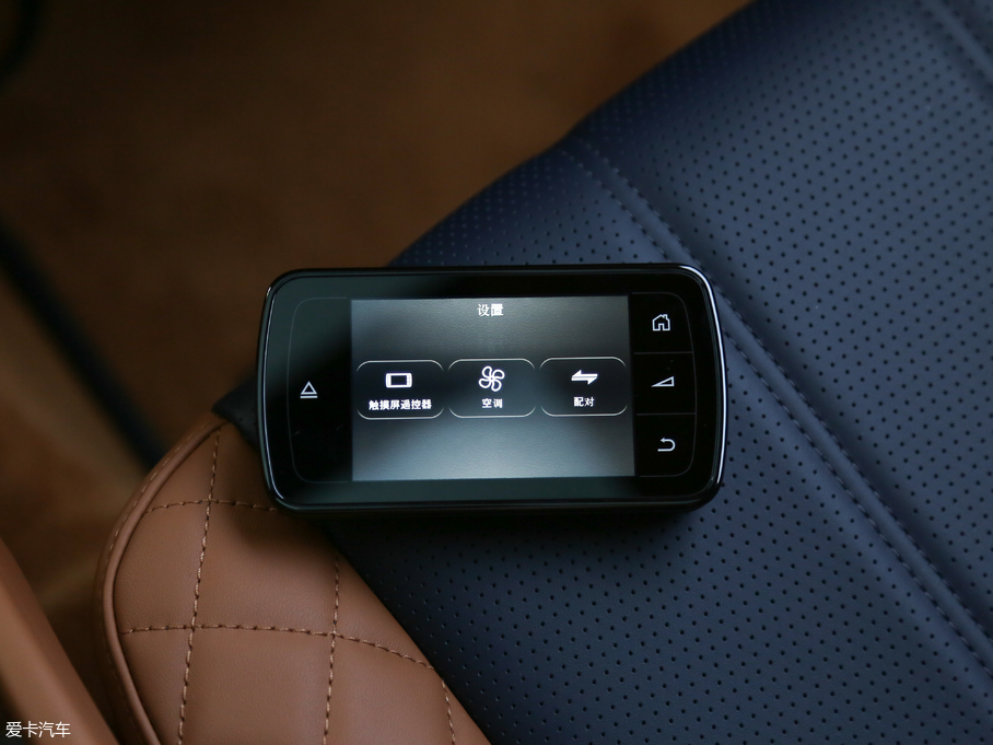 2018Խ Black Edition