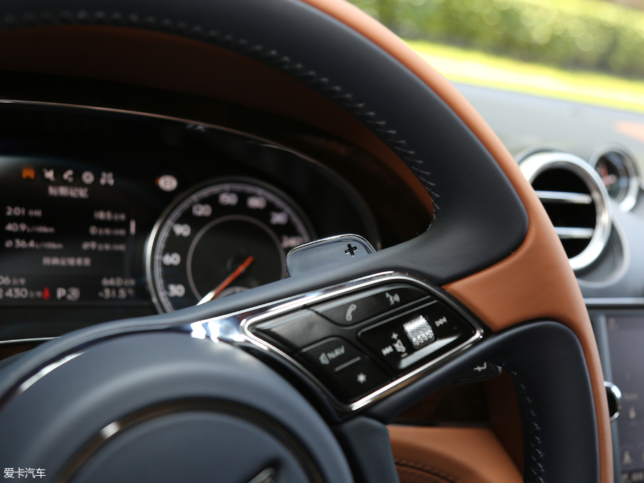 2018Խ Black Edition