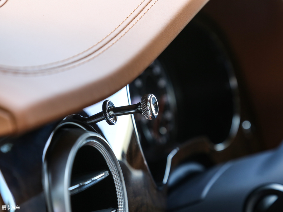 2018Խ Black Edition