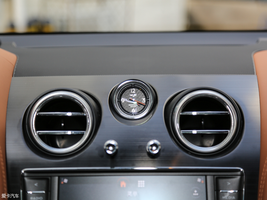 2018Խ Black Edition