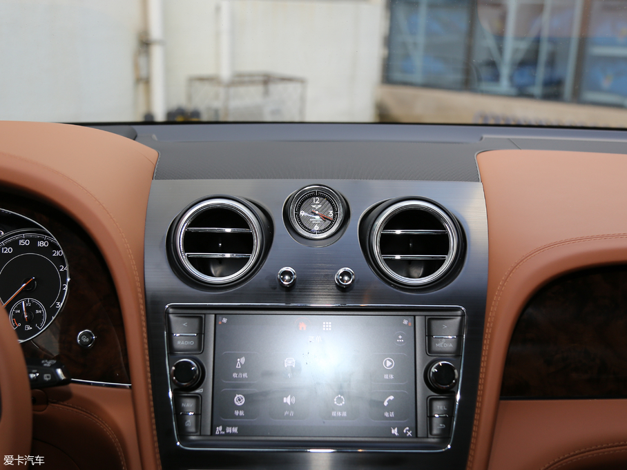 2018Խ Black Edition