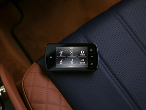 2018Black Edition п؅^(q)