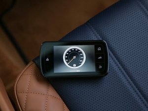 2018Black Edition п؅^(q)