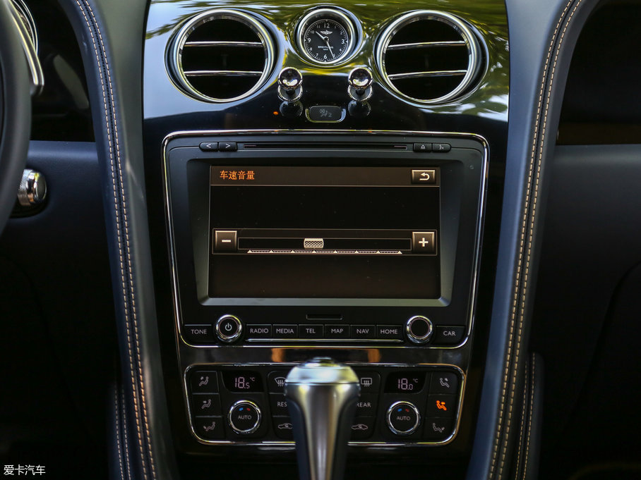 2017wY V8 S Mulliner