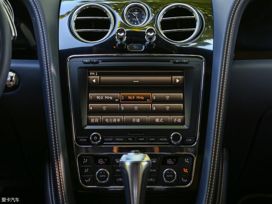 2017wY V8 S Mulliner