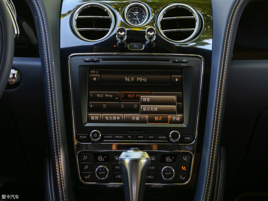 2017wY V8 S Mulliner