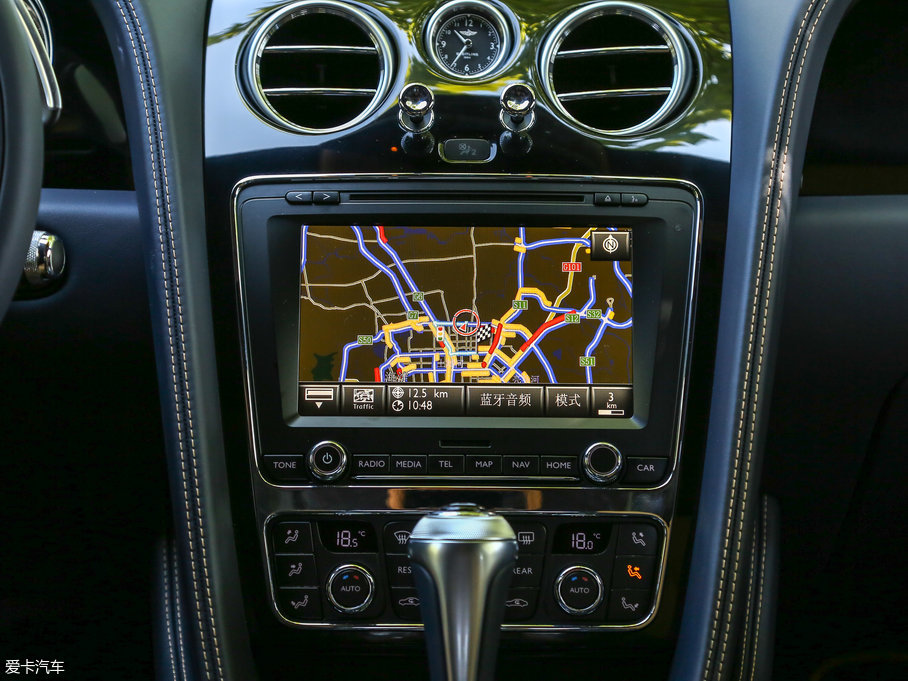 2017wY V8 S Mulliner