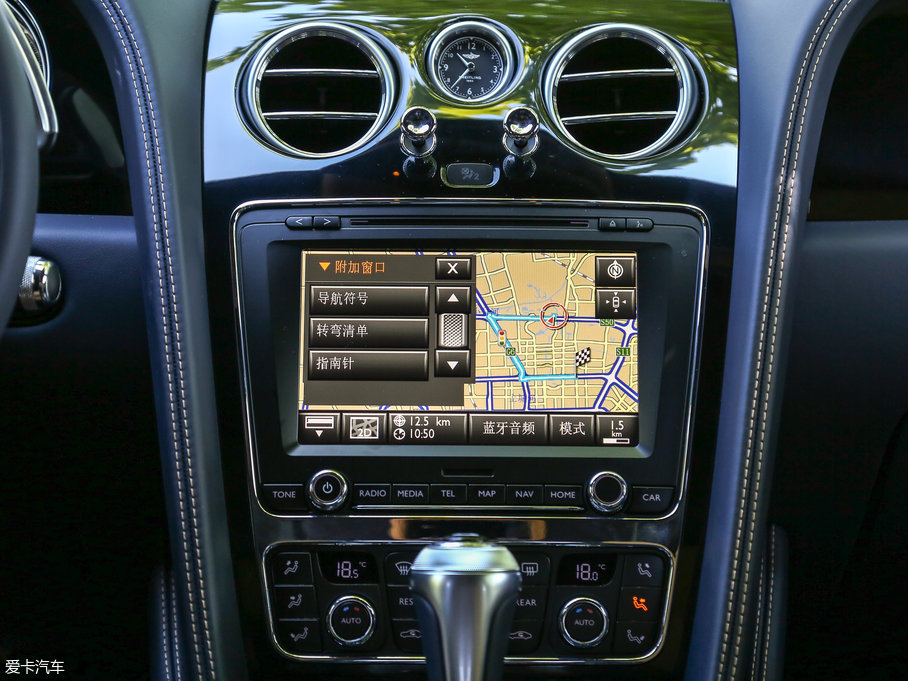 2017wY V8 S Mulliner