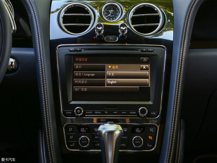 2017款飞驰 v8 s mulliner