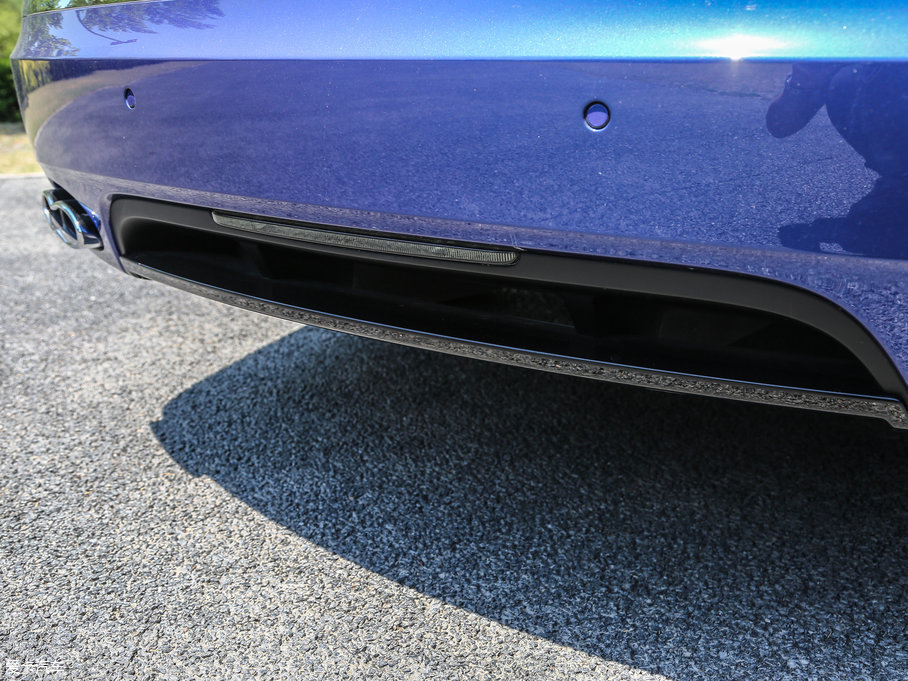 2017wY V8 S Mulliner