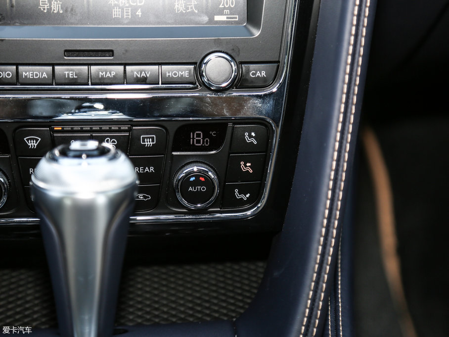 2017wY V8 S Mulliner