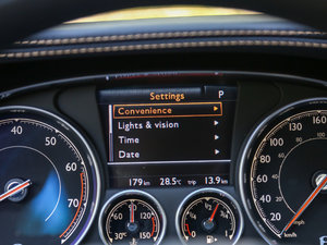 2017V8 S Mulliner п؅^