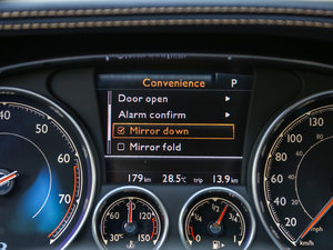 2017V8 S Mulliner п؅^