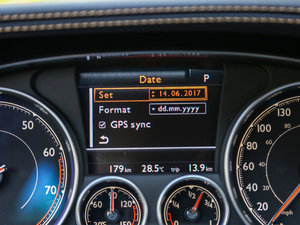 2017V8 S Mulliner п؅^